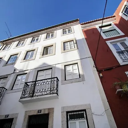 Duplex Castle Sao Jorge * ליסבון