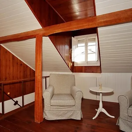 דירה Duplex Castle Sao Jorge ליסבון