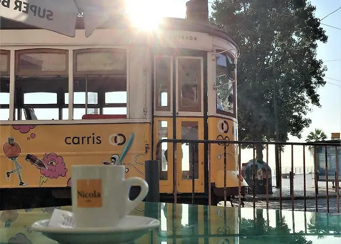 Duplex Castle Sao Jorge * ליסבון